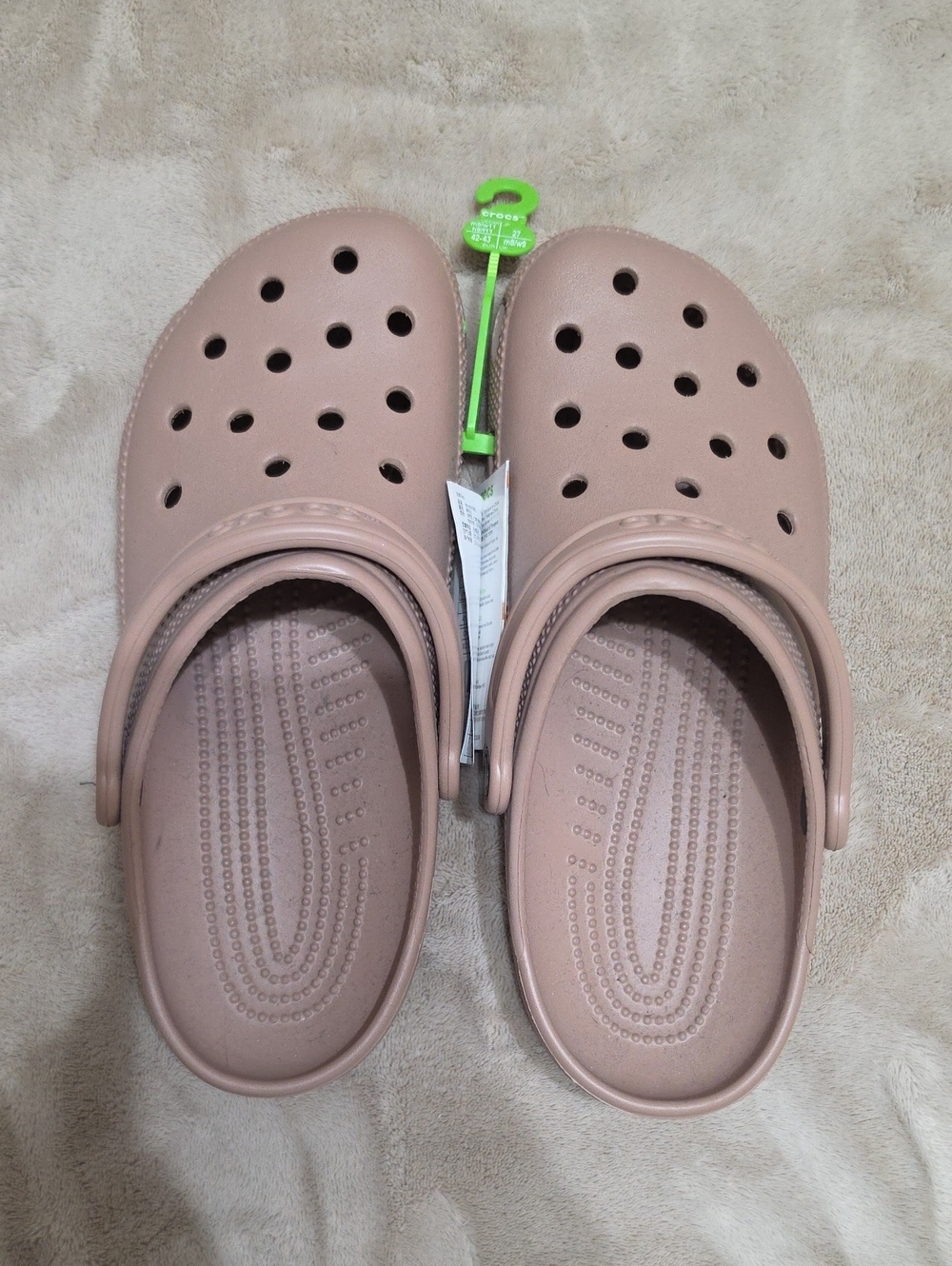 CROCS Mens Classic Clog in Dusty Rose
